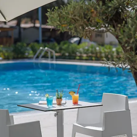 Hébergement de vacances Holiday Home Camping Valkanela.3 *