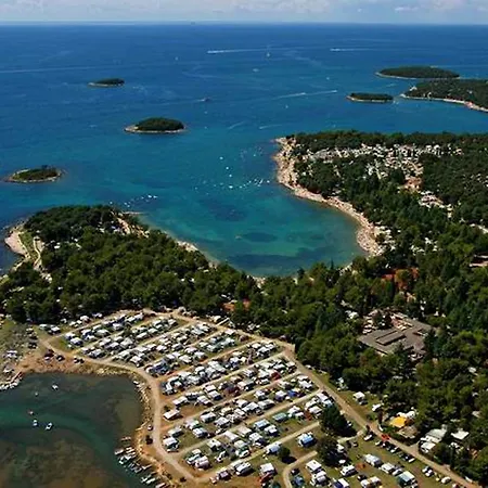 Holiday Home Camping Valkanela.3